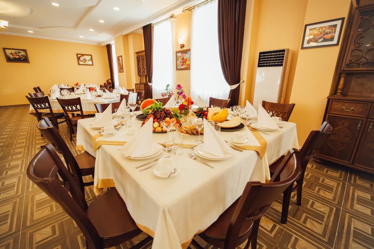 Bek Khiva Hotel エクステリア 写真