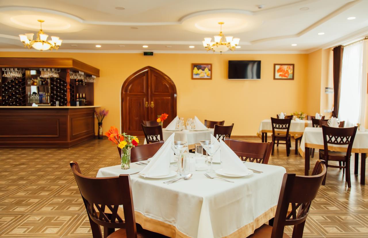Bek Khiva Hotel エクステリア 写真