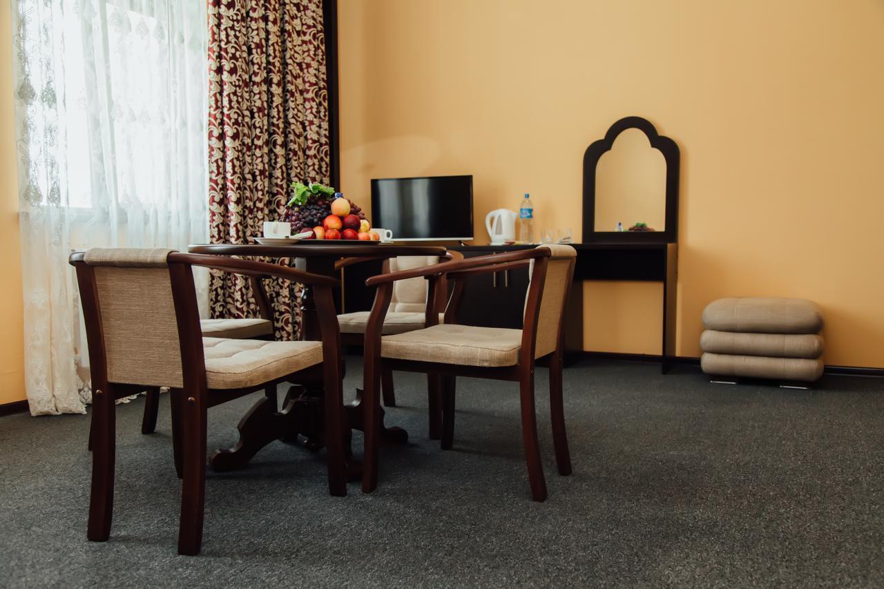 Bek Khiva Hotel エクステリア 写真